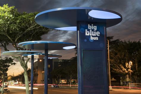 Big Blue Bus – Darkhorse Lightworks