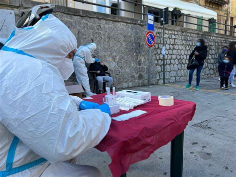 Covid in Sicilia più di mille nuovi contagi 6 morti Live Sicilia