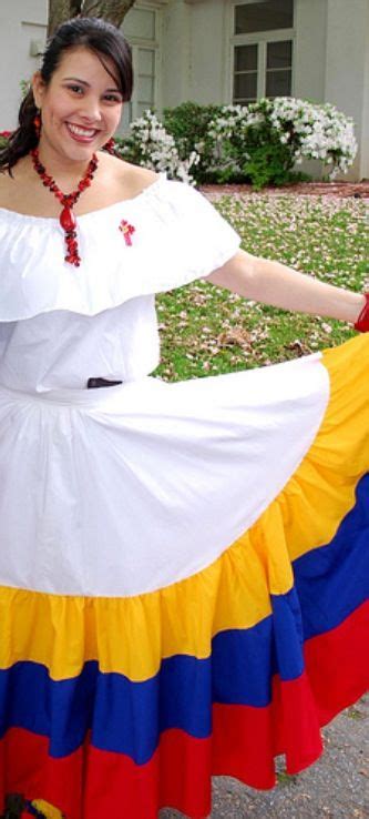 Traje tipico de Venezuela | National dress, Venezuelan clothing ...