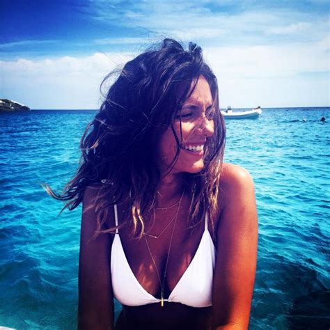 Hot Sexy Serena Rossi Bikini Pics