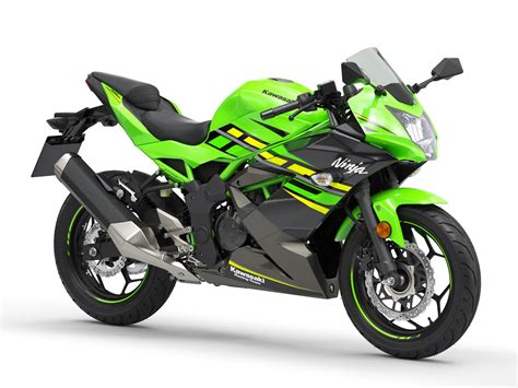 Die härteste Entscheidung: Ninja 125 oder Z125? Kawasaki präsentiert ...