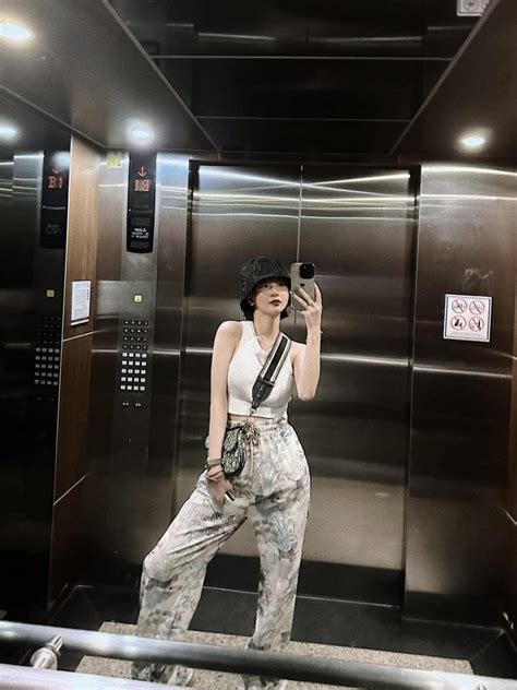 N I Nh C N Nh S Di N Bikini L N V Nh I Con G I Xinh Gi M C N Gi N C Ng Tr P Tr Ng