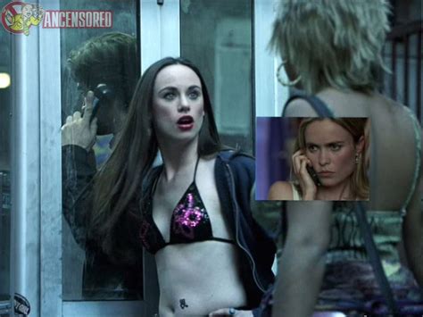 Naked Arian Waring Ash In Phone Booth