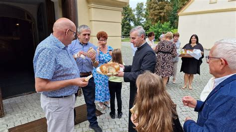 Parafia pw św Piotra w Okowach w Chobienicach Dożynki parafialne