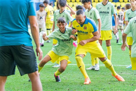 Relevo on Twitter Un histórico jugando con el Villarreal en LaLiga