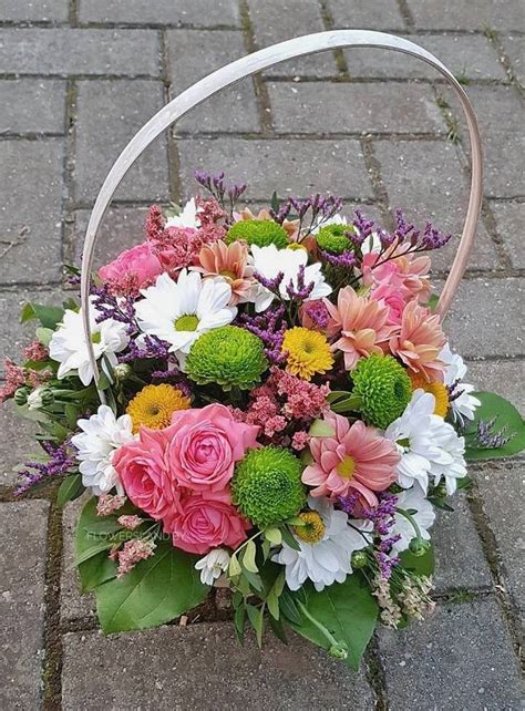 Корзинка с Цветами № 9 - FlowersLand.by - Минск
