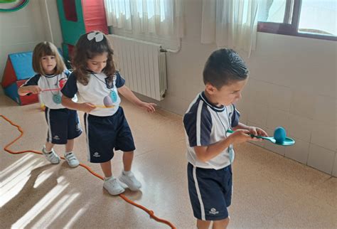 Psicomotricidad en 4 años Colegio Nuestra Señora del Carmen