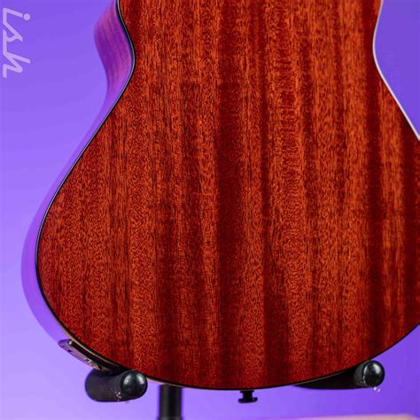 Veillette Avante Gryphon 12-String Acoustic Guitar Natural B-Stock