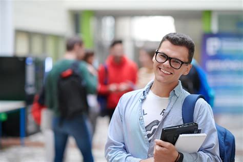 student using modern technology in school 11636703 Stock Photo at Vecteezy