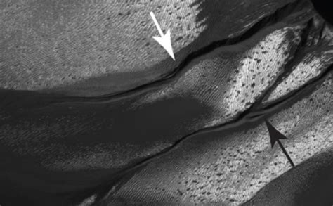 Gully Changes On Martian Sand Dune Nasa Mars Exploration