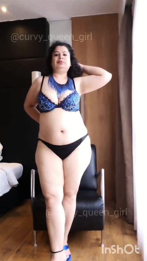 Instagram Milf Curvy Queen Girl