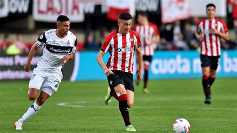 Estudiantes Vs Gimnasia Por La Copa De La Liga Profesional