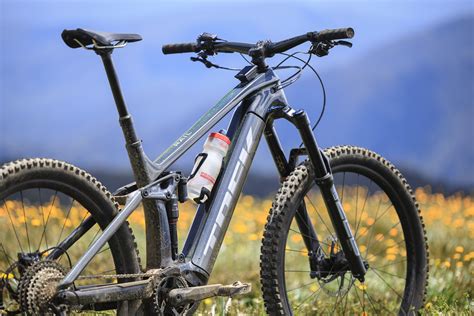 Trek Rail Review A Plush Powerful And Near Perfect E Mtb