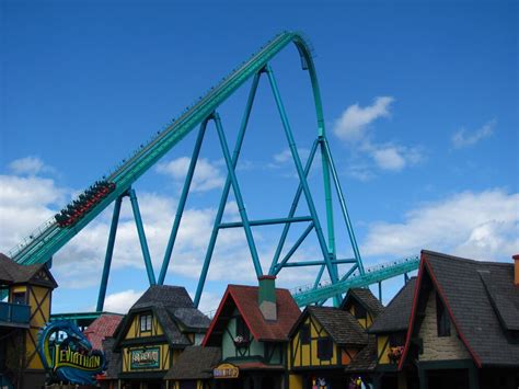 Leviathan (Canada's Wonderland) - Coasterpedia - The Roller Coaster and ...