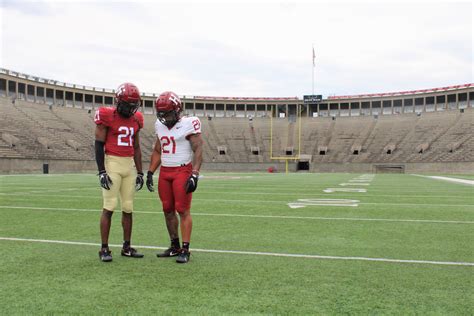 Harvard Football on Twitter: "New year...new threads...we're back. https://t.co/rKNrjcs5R0 ...