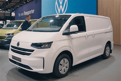 Volkswagen Commercial Vehicles puts electric van in the spotlight ...