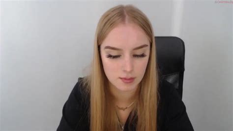 Molly Wenis Chaturbate Big Tip Goal Pussy Russian Girl
