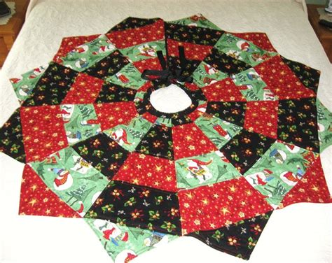 Quilted Patchwork Christmas Tree Skirt - Etsy