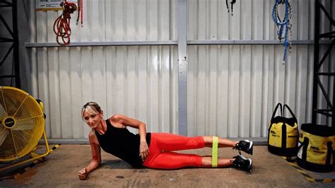 The 8 Best IT Band Stretches For Runners