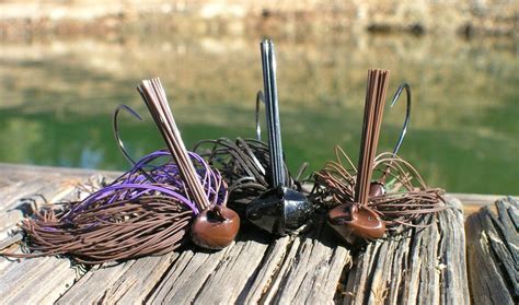 Jig Time Choosing The Right Jig For Big Bass Hunter Guide Water Type Choose The Right Jig