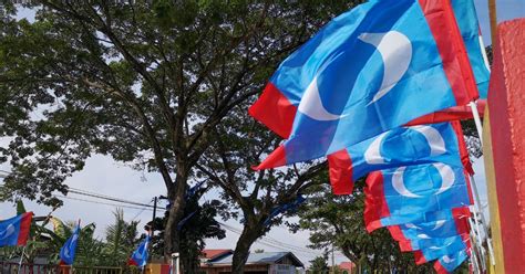 Pkr Flag Burnt Police Warn Against Provocation New Straits Times