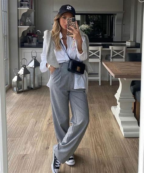 72 Top Wide Leg Trousers Outfit Classy Hacks To Try Out In 2023 Wide