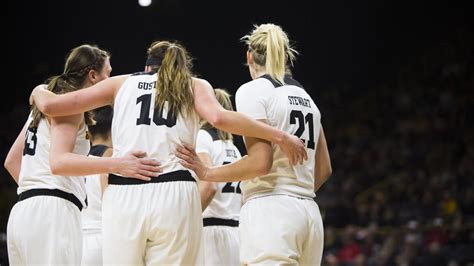 Hawkeyes Return Home And Hope To Return To Winning The Daily Iowan