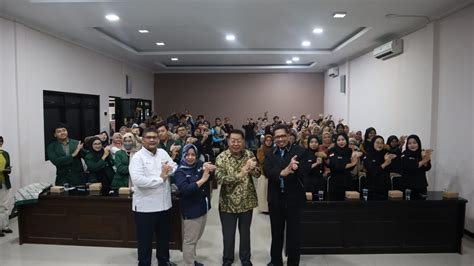 Cetak Wirausaha Muda Di Era Digital Unisba Blitar Gandeng Rumah Bumn