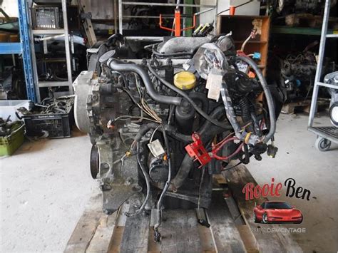 Moteur Renault Megane II CC 1 9 DCi 115 F9QB800 F9QB800