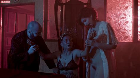 Naked Ana Paulina Mart Nez In Beber De Tu Sangre