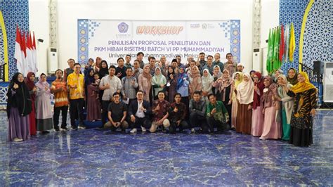 Perkuat Penulisan Proposal Penelitian Dan PKM Unismuh Tim RisetMu