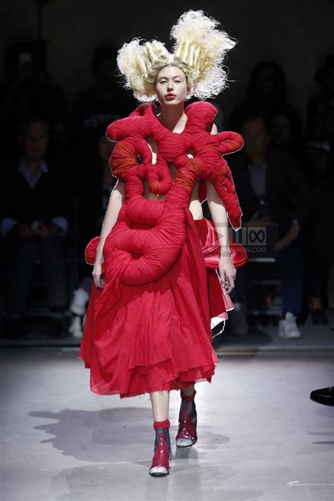 Comme Des Garçons Ready To Wear Spring Summer 2015 Paris NOWFASHION