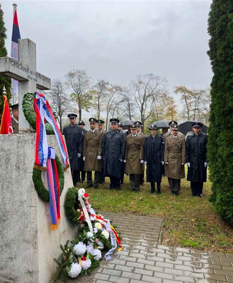 Godi Njica Stradanja Srpskih Vojnika I Civila U Logoru U Slova Koj