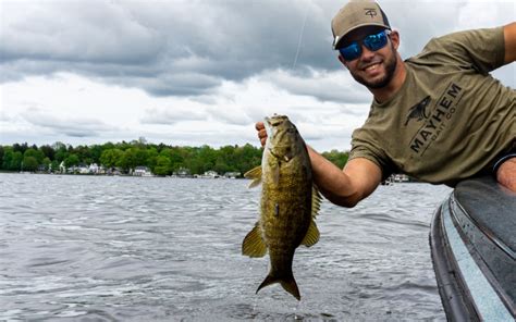 How to Fish a Drop Shot: A Complete Guide | Outdoor Life