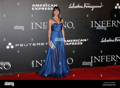 Ana ularu hi-res stock photography and images - Alamy