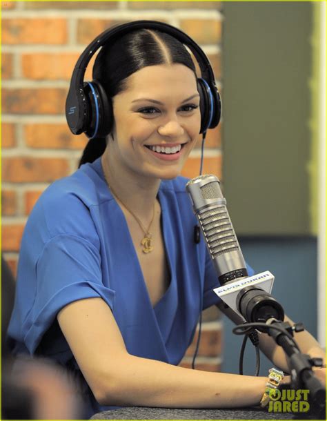 Jessie J Sings 'Bang Bang' Acoustic Version & It's So Fierce!: Photo 3168411 | Jessie J Pictures ...