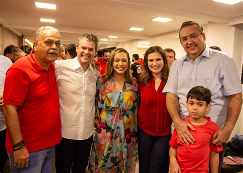 Marília Arraes recebe apoio do ex prefeito e atual prefeita de