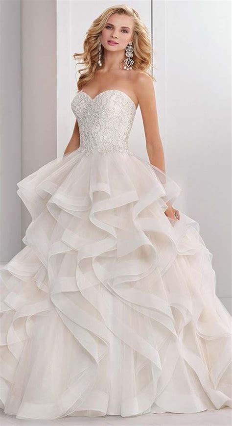 Tulle Sweetheart Neckline Natural Waistline Ball Gown Wedding Dress