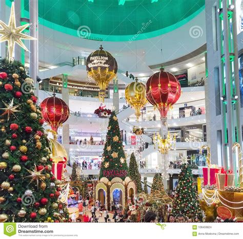 Malaysia Kuala Lumpur 2017 December 07 Pavilion Shopping Mall