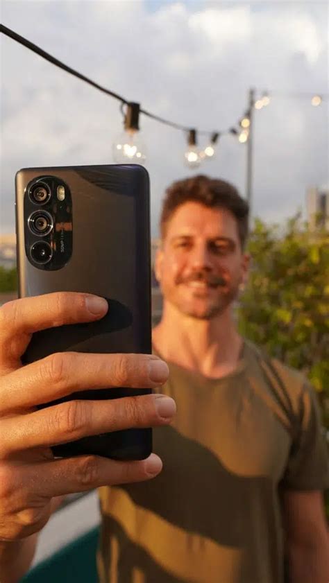 Motorola Edge 30 Pro arrive au Brésil