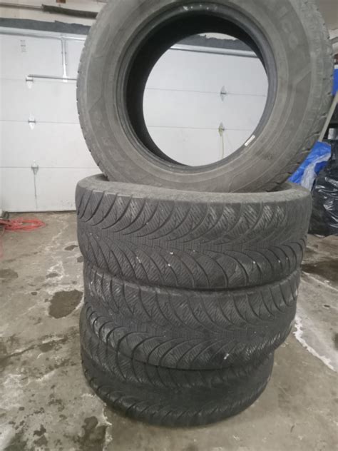 275 65 r18 set of 4 winter tires | Tires & Rims | Calgary | Kijiji