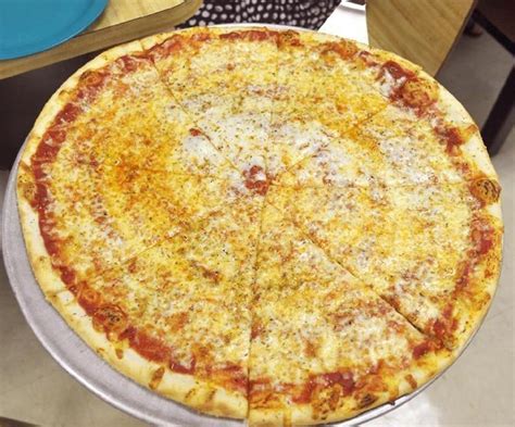 Bethlehem's Campus Pizza offers anniversary deal | lehighvalleylive.com