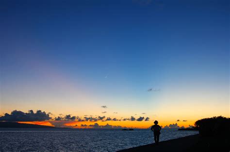 Bildet Strand Hav Kyst Horisont Silhouette Sky Mennesker Sol