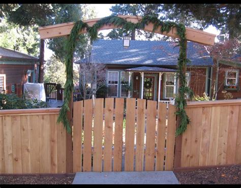 Custom Wood Fencing - Quality Fence Company