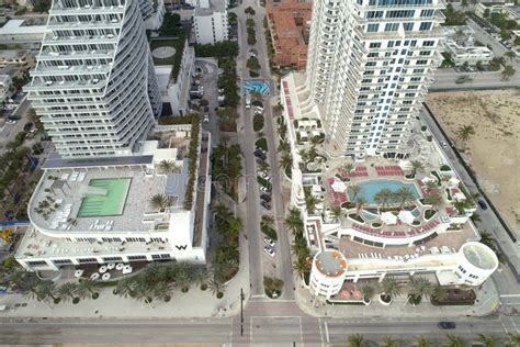 Beachfront Hotels Fort Lauderdale Editorial Photo - Image of road ...