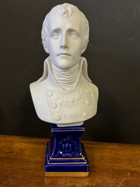 Proantic Buste Du Premier Consul Napoléon Bonaparte En Biscuit De Po