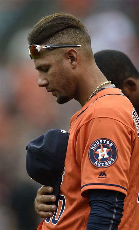 cuban star gurriel set   big league debut  astros sports