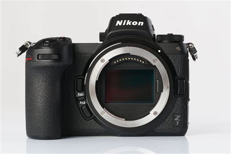 Test Nikon Z7 L Appareil Photo Hybride Plein Format Compact Et