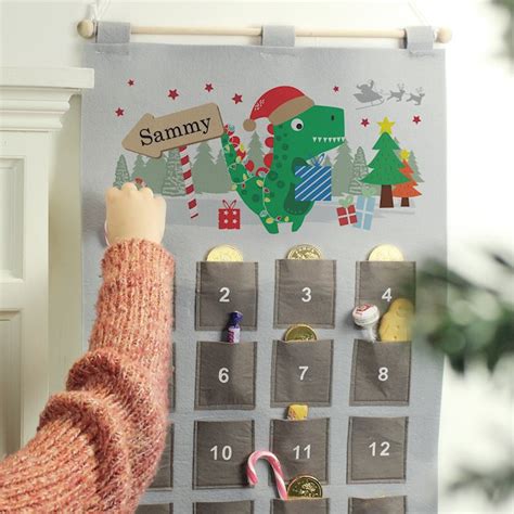 Personalised Dinosaur Advent Calendar Specialmoment Co Uk