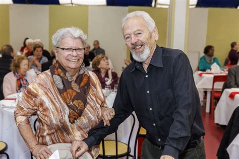 Repas Des Seniors Novembre Bertrand Guigou Ville De